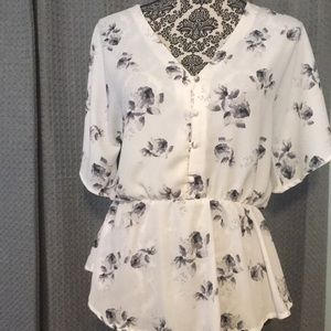 Sienna Sky white and gray floral blouse